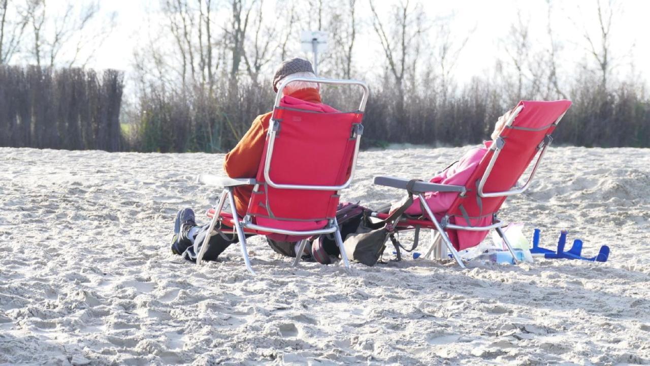 Ferienwohnung Fokuhl Im Strohhus Hooksiel Schillig Buitenkant foto