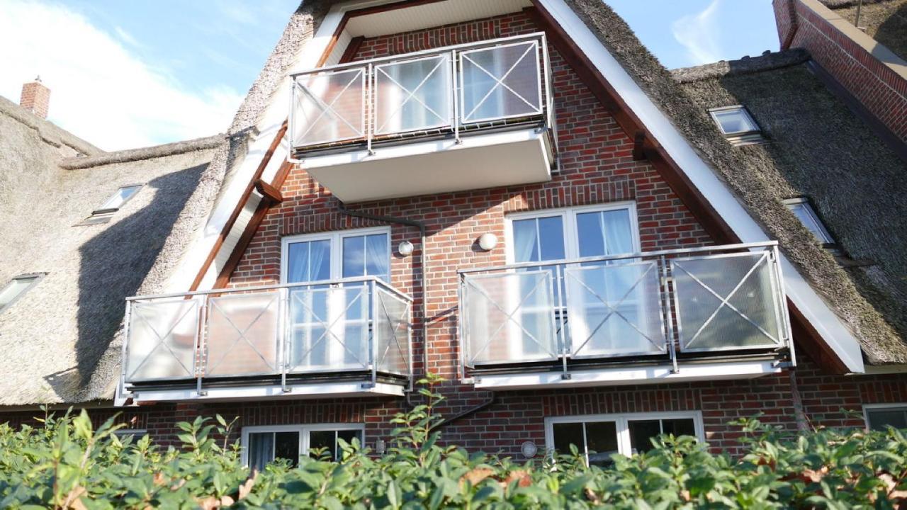 Ferienwohnung Fokuhl Im Strohhus Hooksiel Schillig Buitenkant foto